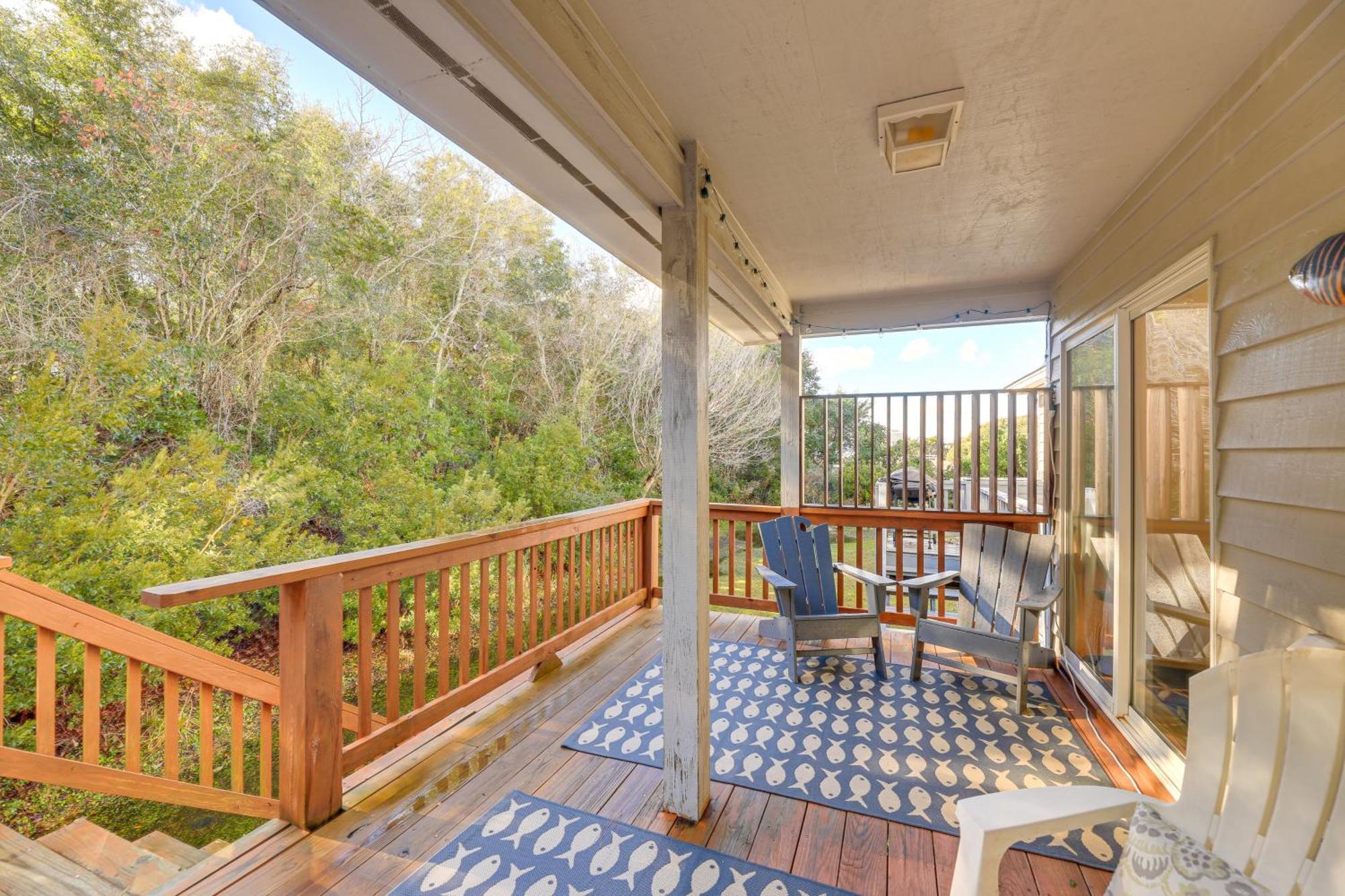 Well-Equipped Emerald Isle Townhome Pets Welcome! Экстерьер фото