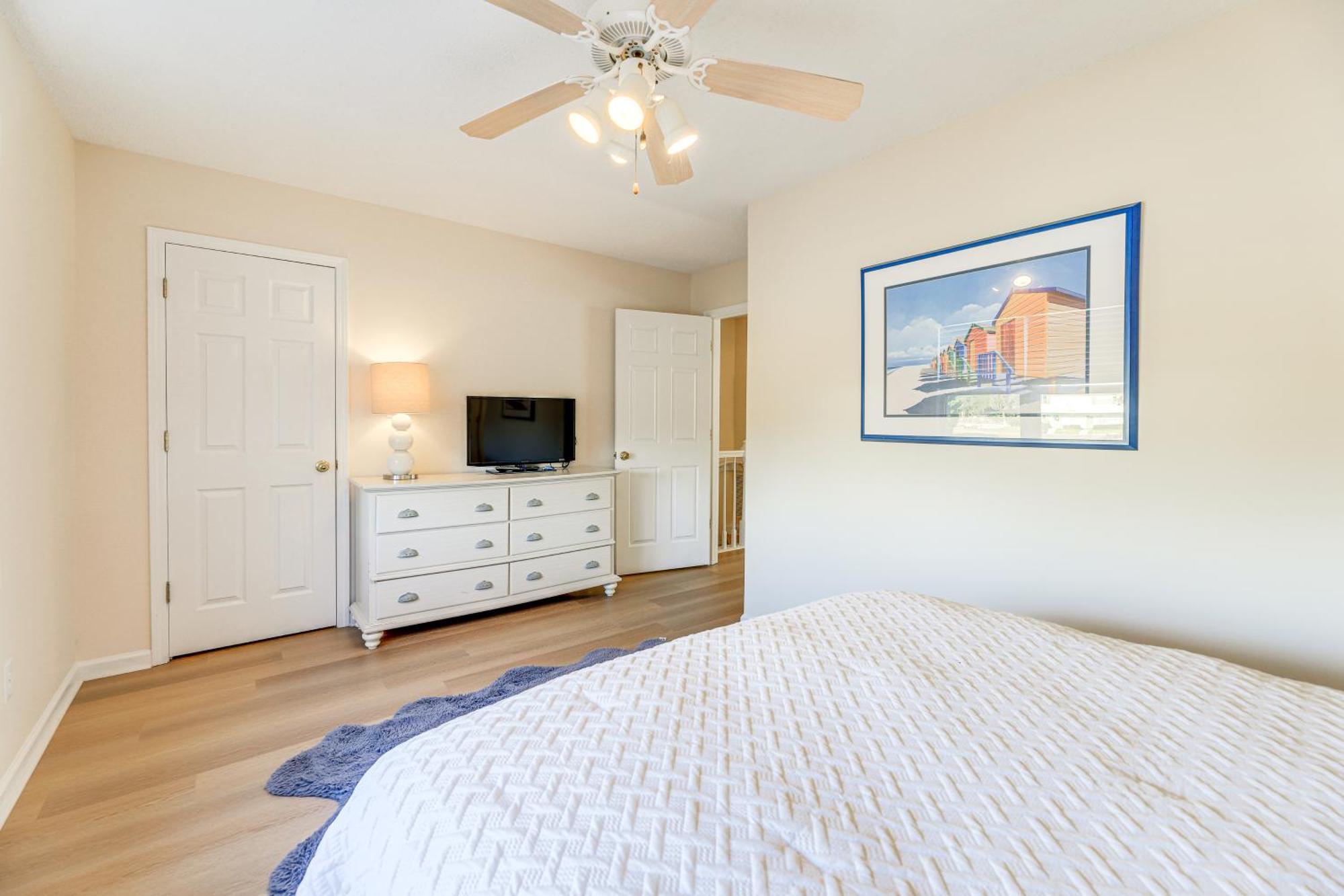 Well-Equipped Emerald Isle Townhome Pets Welcome! Экстерьер фото