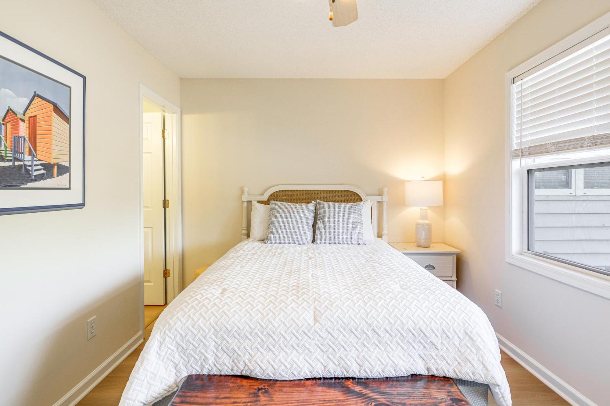 Well-Equipped Emerald Isle Townhome Pets Welcome! Экстерьер фото