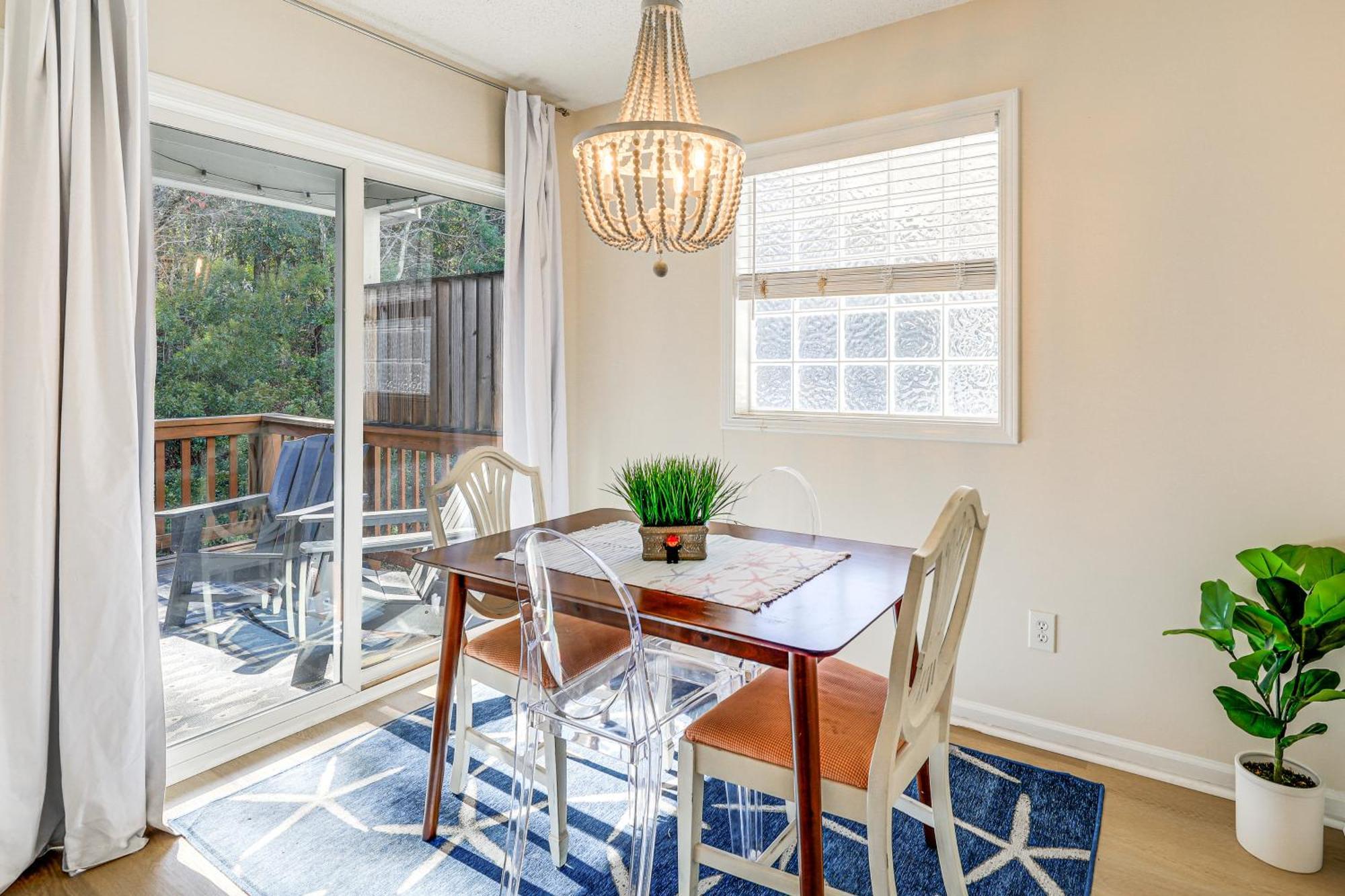 Well-Equipped Emerald Isle Townhome Pets Welcome! Экстерьер фото
